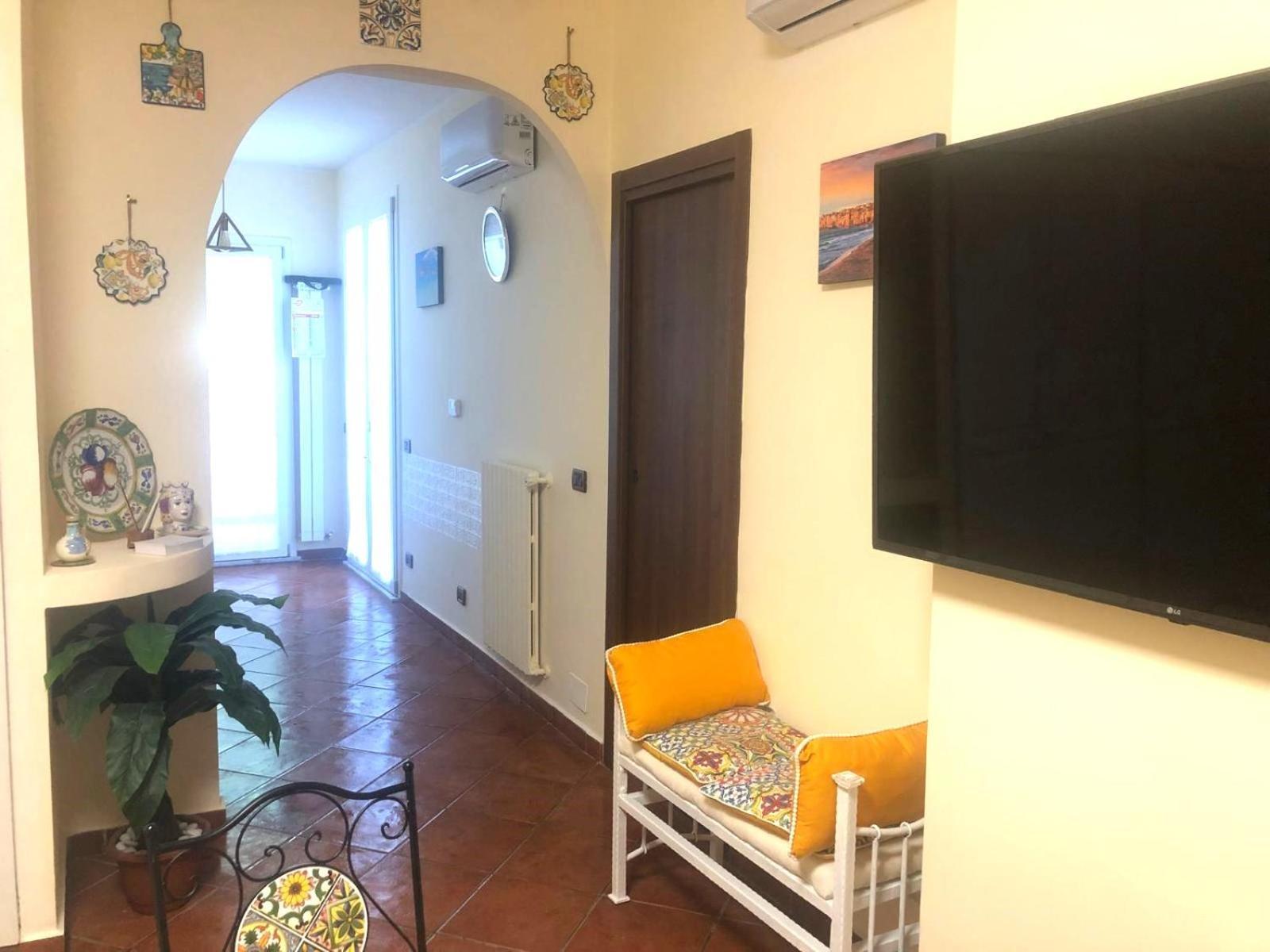 Mondello House Lemon Apartment ปาแลร์โม ภายนอก รูปภาพ