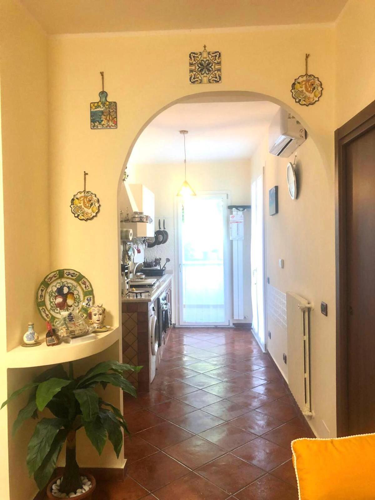 Mondello House Lemon Apartment ปาแลร์โม ภายนอก รูปภาพ