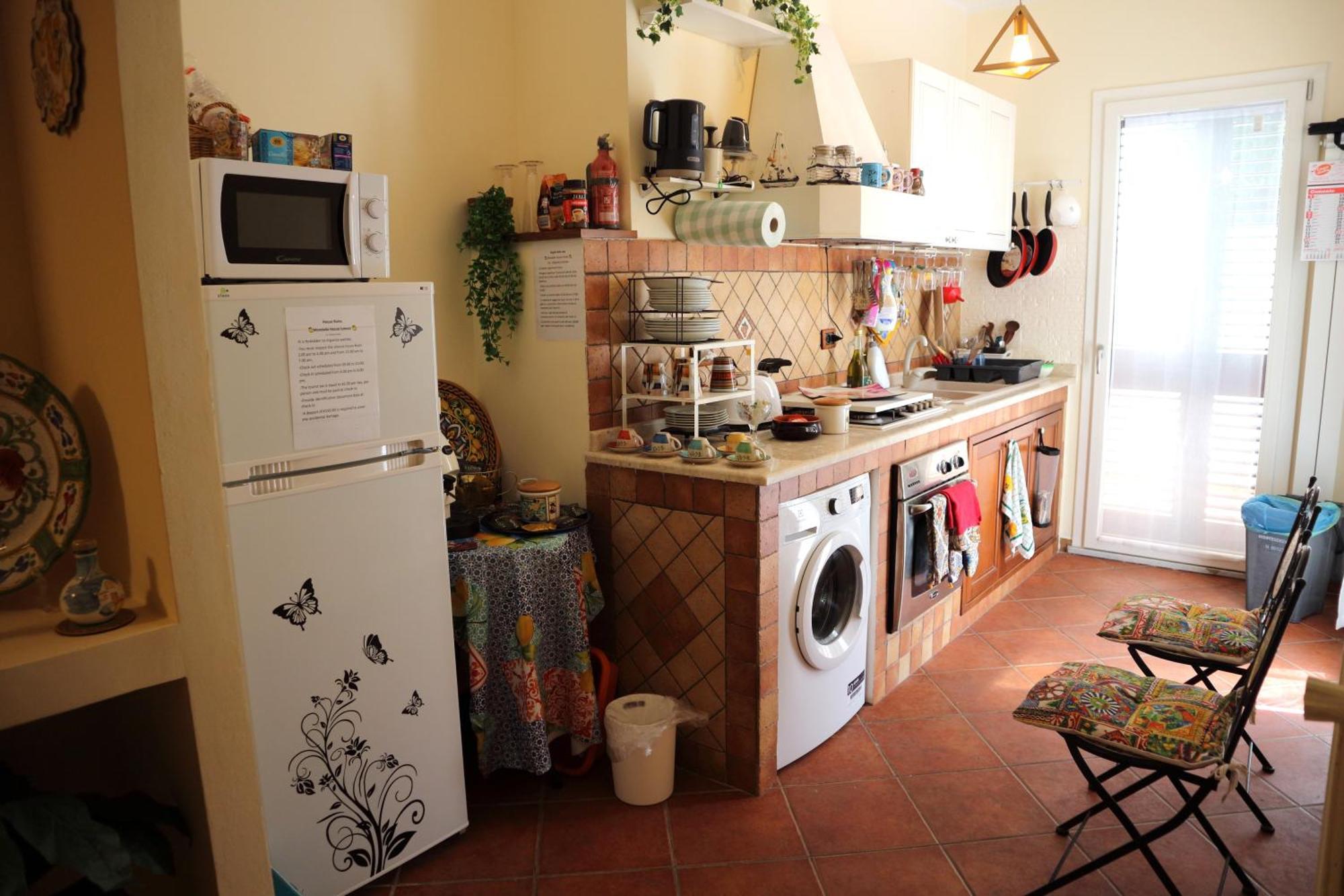 Mondello House Lemon Apartment ปาแลร์โม ภายนอก รูปภาพ